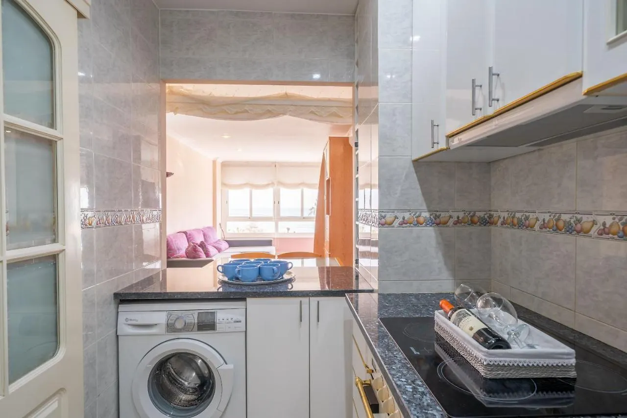 Homeholidaysrentals Seaview - Costa Barcelona Pineda de Mar Apartment