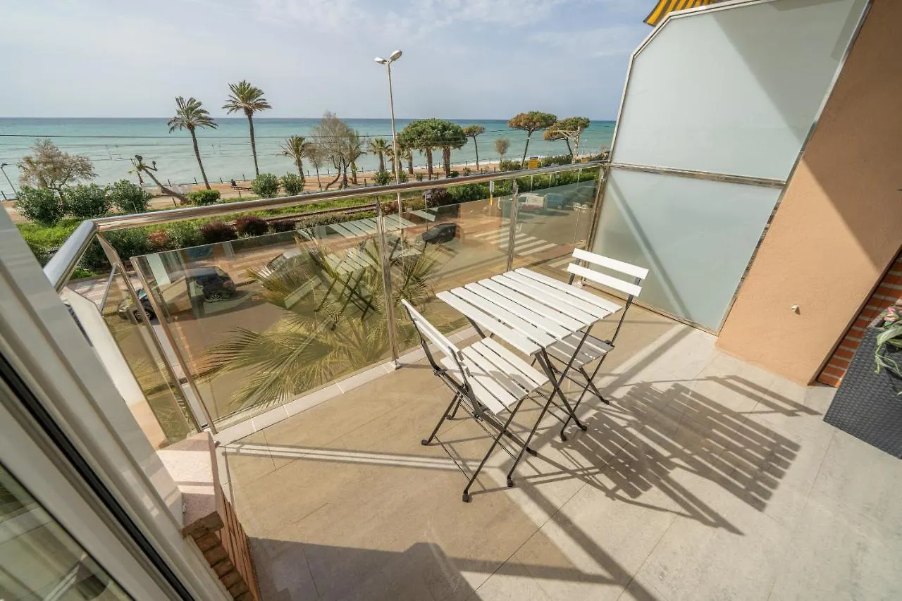 Homeholidaysrentals Seaview - Costa Barcelona Pineda de Mar 0*,  Espanha