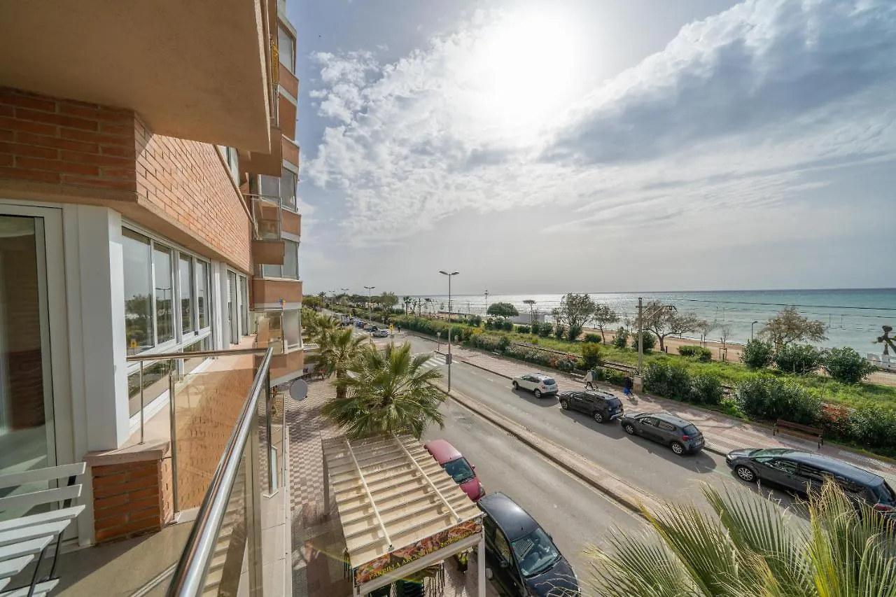 Homeholidaysrentals Seaview - Costa Barcelona Pineda de Mar Apartment