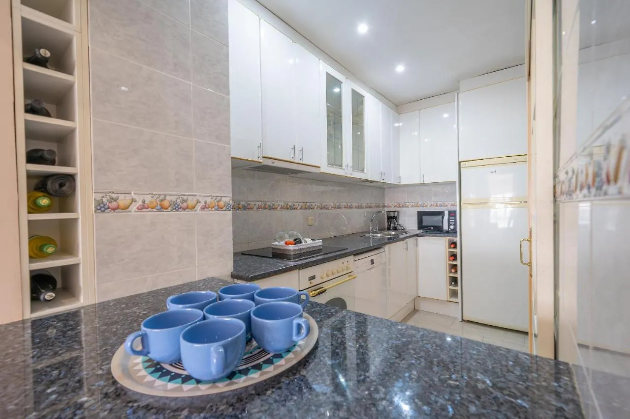 Homeholidaysrentals Seaview - Costa Barcelona Pineda de Mar 0*,