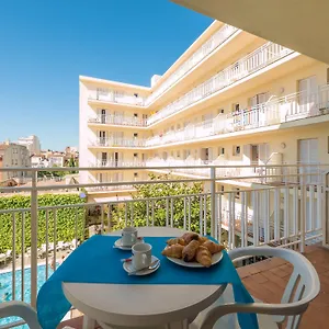 3* Hotel Checkin Pineda